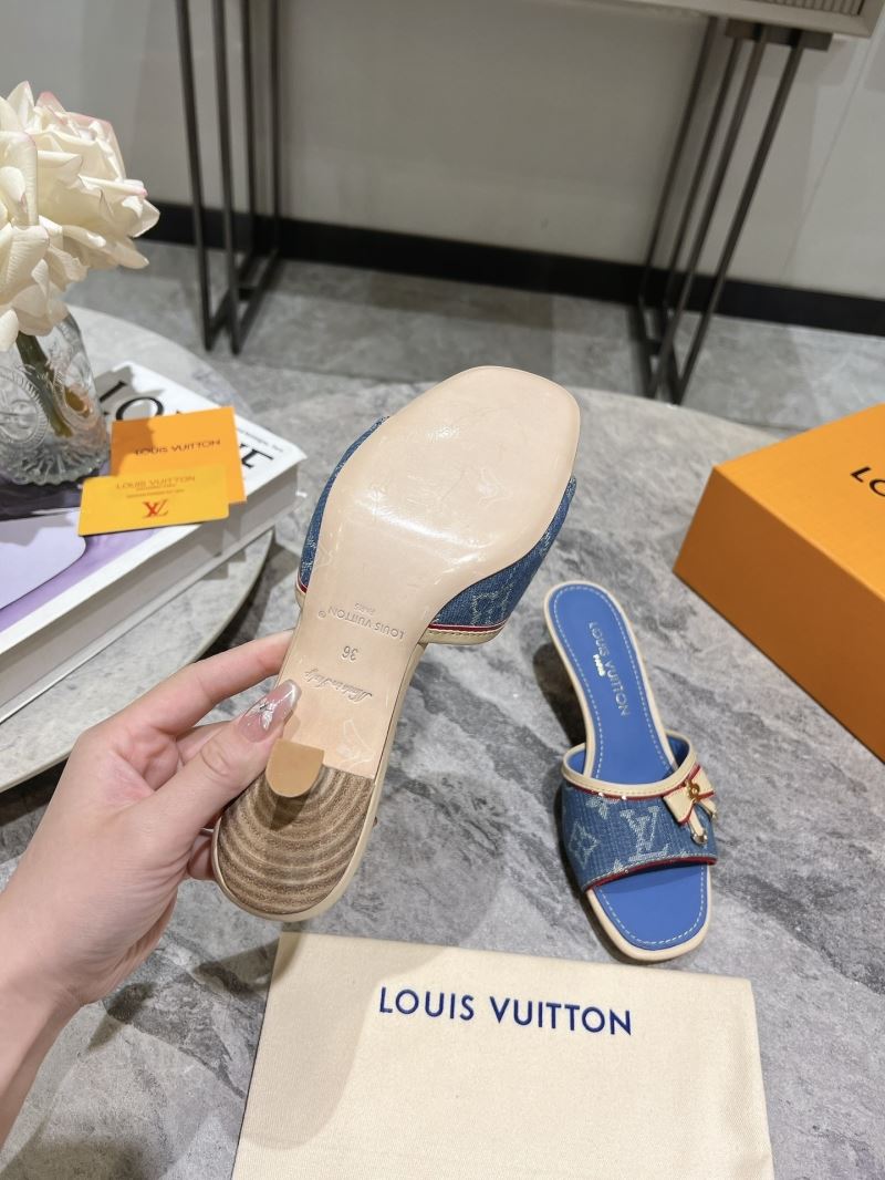 Louis Vuitton Slippers